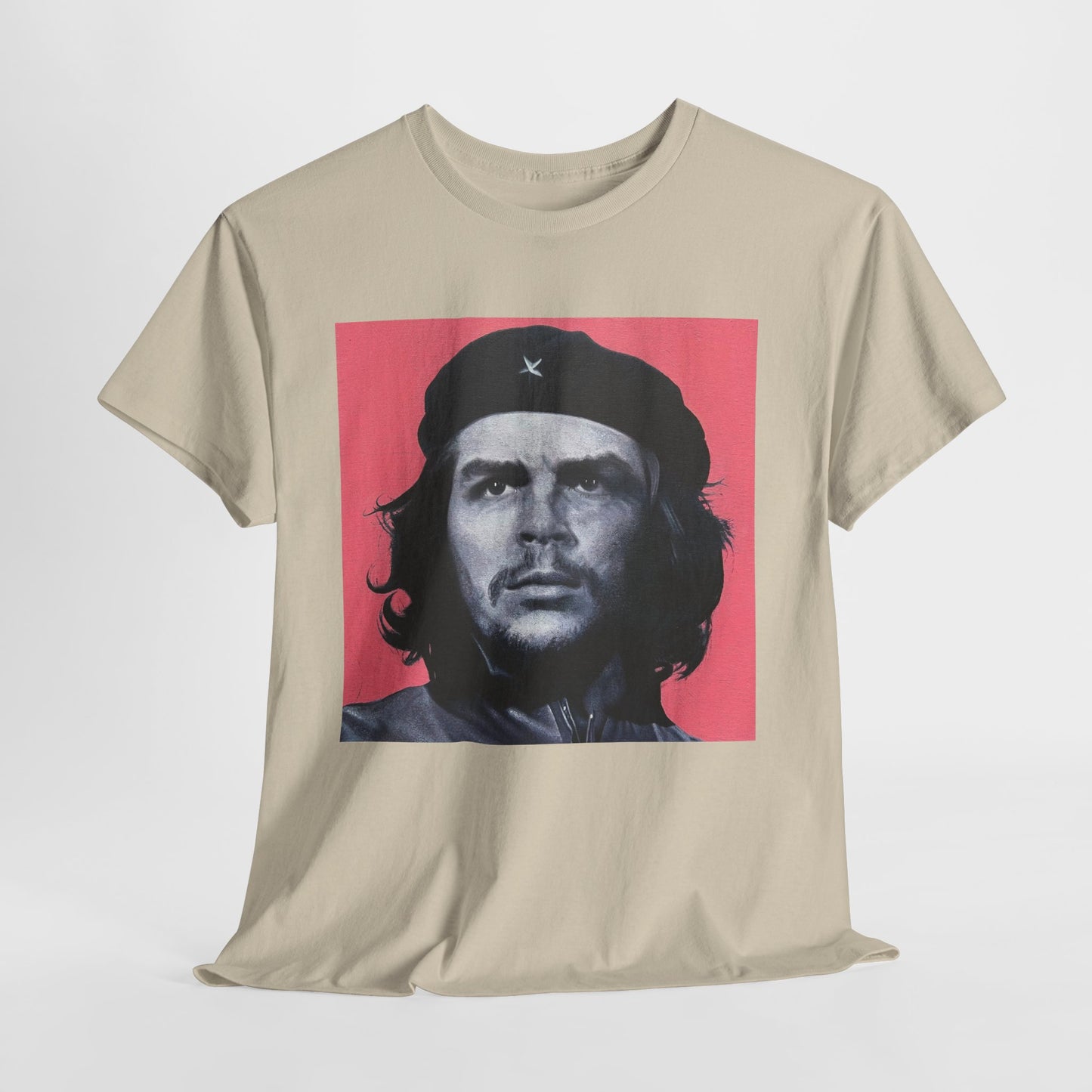 "Revolutionary Spirit: Che Guevara Art T-shirt"