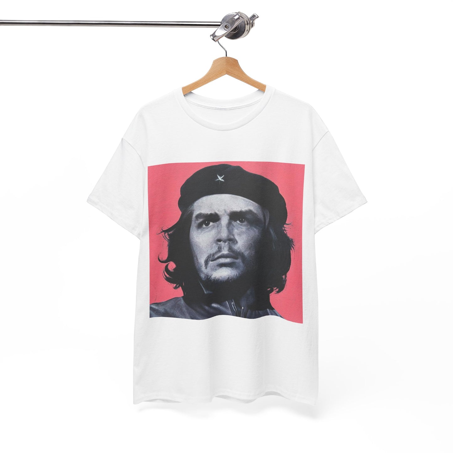 "Revolutionary Spirit: Che Guevara Art T-shirt"